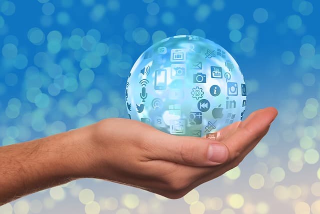 6 AI SEO Experts Leading the Shift to AI Search